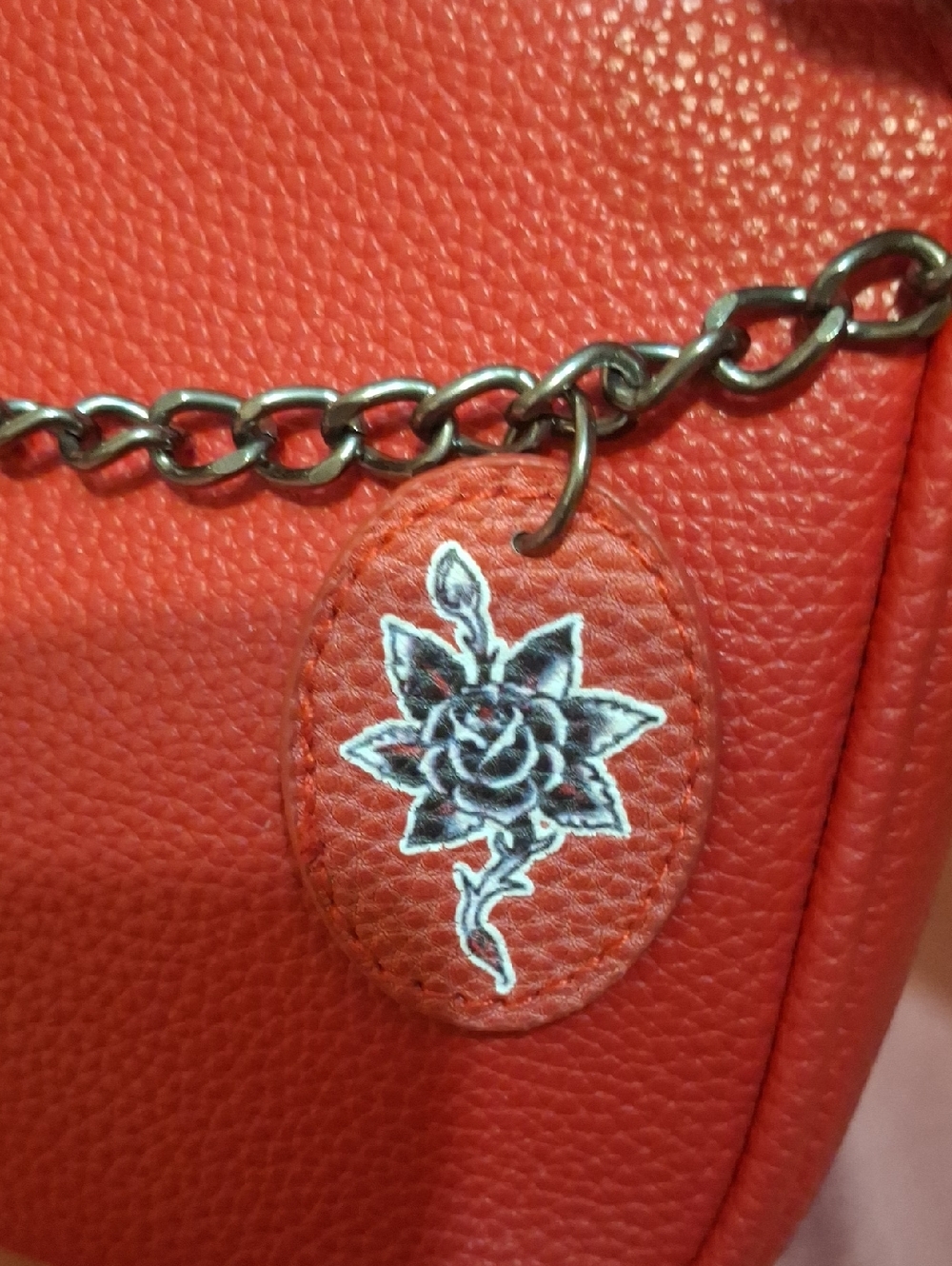 Ed Hardy Red leather Baguette shoulder bag with crossbody strap - Picture 8 of 9